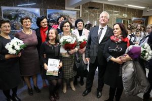 465 de premii financiare consistente au fost oferite de Primăria Suceava elevilor şi profesorilor