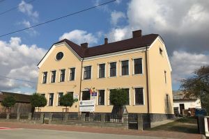 Investiţii în modernizarea unităţilor şcolare din comuna Dărmăneşti