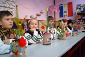 Campania ,,Un copil – un brăduţ“ s-a bucurat de un real succes la Moldoviţa