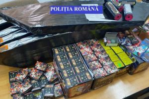 Peste 50 de kilograme de obiecte pirotehnice confiscate de poliţiştii din Alba de la debutul acţiunii Foc de artificii 2019
