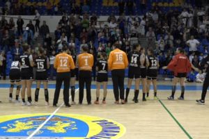 Fanii vor fi în compania ''bufniţelor''