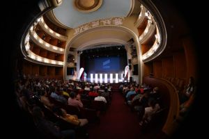 „Luna plină de teatru”, cel mai popular proiect teatral arădean, vine în 2020 cu o mare surpriză