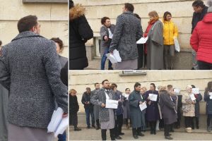 FOTO. Grefierii din Alba, din nou în stradă, nemulţumiţi de măsurile legislative anunţate recent în domeniul salarizării