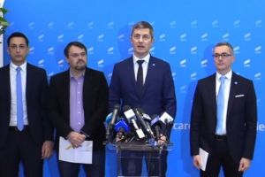 Deputatul Stelian Ion vorbeste despre situatia din USR - Sloganul «cine nu e cu mine e impotriva mea» nu are sens!