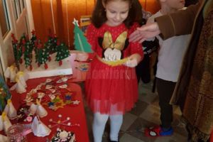 Preşcolarii de la Grădiniţa ”Piticot” au ajutat o familie nevoiaşă din Botoşana