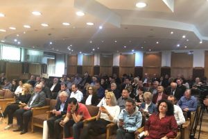 Bani de la Guvern pentru 37 de primării din Argeş