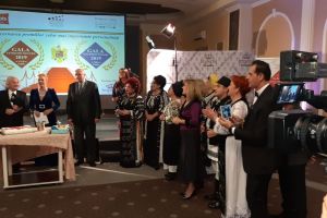 VIDEO & FOTO Cinci personalităţi din Botoşani, premiate la Gala celebrităţilor şi la Gala femeilor de succes