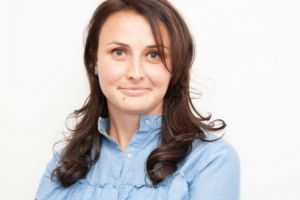 Mureşeanca Ștefana Roman, coordonator regional PLUS: ”Dacă vrei o ţară ca afară, trebuie să o faci tu!”