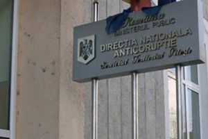 Patron piteştean anchetat de DNA