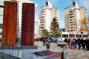 FOTO&VIDEO. Moment istoric! Monumentul Rezistenţei Anticomuniste, dezvelit la Satu Mare!