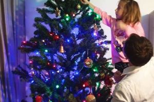 FOTO Gest emoţionant făcut de un pompier – paramedic din Botoşani. Cum a devenit o fetiţă, pe care a ajutat-o să vină pe lume, parte din familia sa