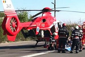 Accident grav în Eremitu! Elicopter SMURD chemat la locul intervenţiei!