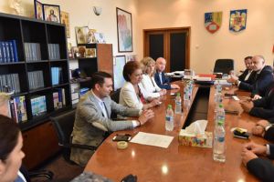 Delegatie libaneza, in vizita la Consiliul Judetean Prahova. Ce s-a discutat