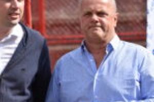 Rosso-nerii bagă mai adânc mâna în buzunarele reşiţenilor! Să scape de retrogradare!