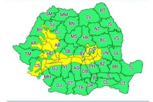 Atenţionarea meteo de vreme rea, prelungită: Alba şi alte 16 judeţe intră sub cod galben de viscol şi zăpadă