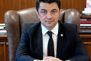 Mesajul senatorului PSD, Daniel Breaz, cu ocazia Sărbătorilor: „Sărbători binecuvântate cu oameni fericiţi!”