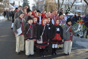 Sărbătoare în Țara Oaşului. Festivalul Datinilor şi Obiceiurilor de Iarnă, la o nouă ediţie