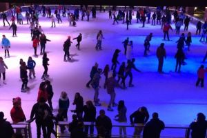 Programul de sărbători la patinoarele din Târgu-Mureş