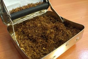 Slobozia: “Iarba verde de acasă”, confiscată de jandarmi