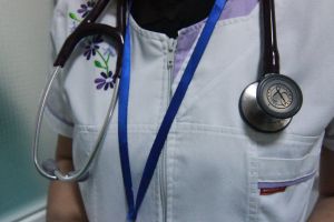 Inca un medic a fost obligat sa achite Spitalului Judetean contravaloarea burselor de rezidentiat