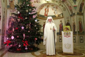 VIDEO: Mesajul Patriarhului Daniel de Crăciun şi Anul Nou: „Să aducem bucurie părinţilor, copiilor şi oamenilor care au nevoie de ajutor”