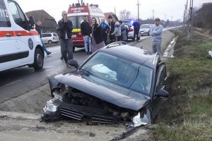 FOTO. Accident grav în judeţul Satu Mare. Patru tineri la spital!