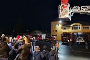 FOTO: Moş Crăciun a ajuns la ISU Mureş!