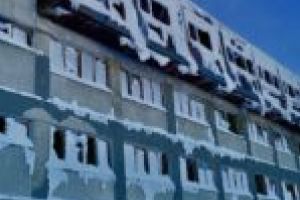 Gruia Stoica se leagă prin tertipuri avocăţeşti de paragina de pe Semenic şi din centrul Reşiţei!