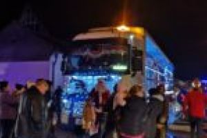 Cadouri cu tirul pentru micuţii din Oraviţa şi Moldova Nouă