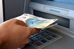 Cu cât cresc salariile din ianuarie 2020 şi cine va mai beneficia de majorări