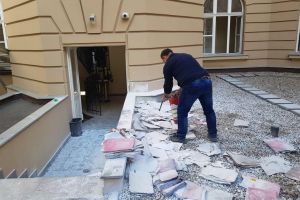 Incendiu de la anti-incendiu: Focul de la Palatul de Justiţie a pornit de la… echipamentul antiincendiu!