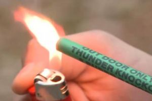 Crăciun negru: A murit după ce, beat fiind, şi-a pus o petardă în gură