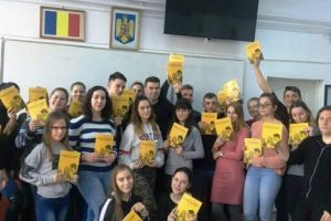 ”Educaţie juridică” – opţional nou la Liceul ”Petru Maior” din Reghin