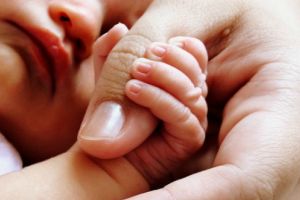 Paisprezece nou-născuţi au văzut lumina zilei, de Crăciun, la Spitalul Judeţean Satu Mare