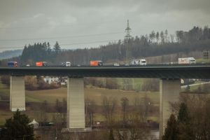 Peste 10.000 de copii din Bistriţa-Năsăud vor primi cadouri din Camionul de Crăciun