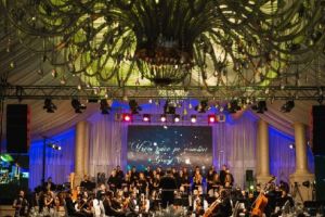 Miracolul Naşterii recreat într-un Concert umanitar de colinde, la Centrul de Evenimente RAB din Sângeorgiu de Mureş