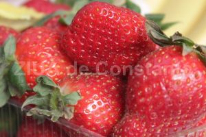 Capsunile, utile in tratamentul pentru un par hidratant  