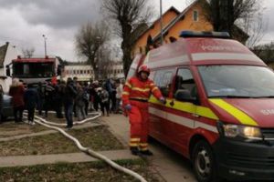 Detalii despre explozia şi incendiul de pe strada Gheorghe Doja