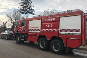 Zeci de misiuni ale pompierilor din Botoşani în cele trei zile de Crăciun