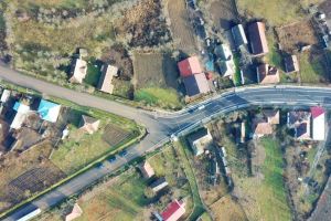 ”Probleme majore pe toate drumurile din judeţ. Aşa se distrug investiţiile”