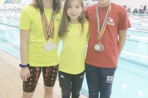 Zece medalii pentru înotătorii albaiulieni la Turneul Campionilor