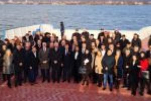 Bacul care aduce pagubă şi săgeţi otrăvite!