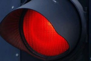 Autoturism acroşat în Topliţa, de un nemţean fără permis