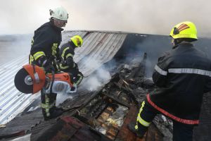 Pompierii: 120 de misiuni şi situaţii de urgenţă, gestionate în minivacanţa de Crăciun