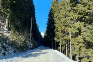 Epopeea drumurilor din munte “închise”/“nedeschise” juridic circulaţiei publice