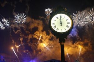 Revelionul – ce să faceţi şi ce să nu faceţi în noaptea dintre ani