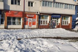 Jaf la o sală de jocuri din Suceava: doi tineri au imobilizat angajata şi au fugit cu 9.000 de lei