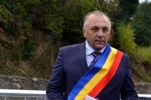Mandatul primarului comunei Șanţ a încetat de drept în 11 decembrie, spune prefectul Dolha