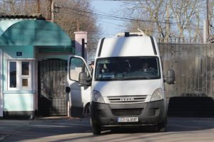 Un detinut din Penitenciarul Poarta Alba, amendat dupa ce a amenintat cu moartea un gardian