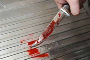 Tentativă DE SUICID din dragoste la Berghin, în prima zi din an: Un bărbat si-a provocat leziuni cu un cuţit după o decepţie în amor